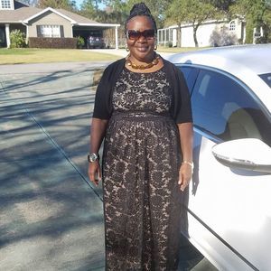 Meet your Posher, Loretta